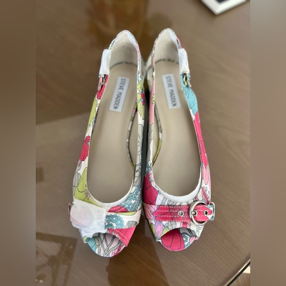 Steve Madden Shoes - Steve Madden Shoes - NIB size 7